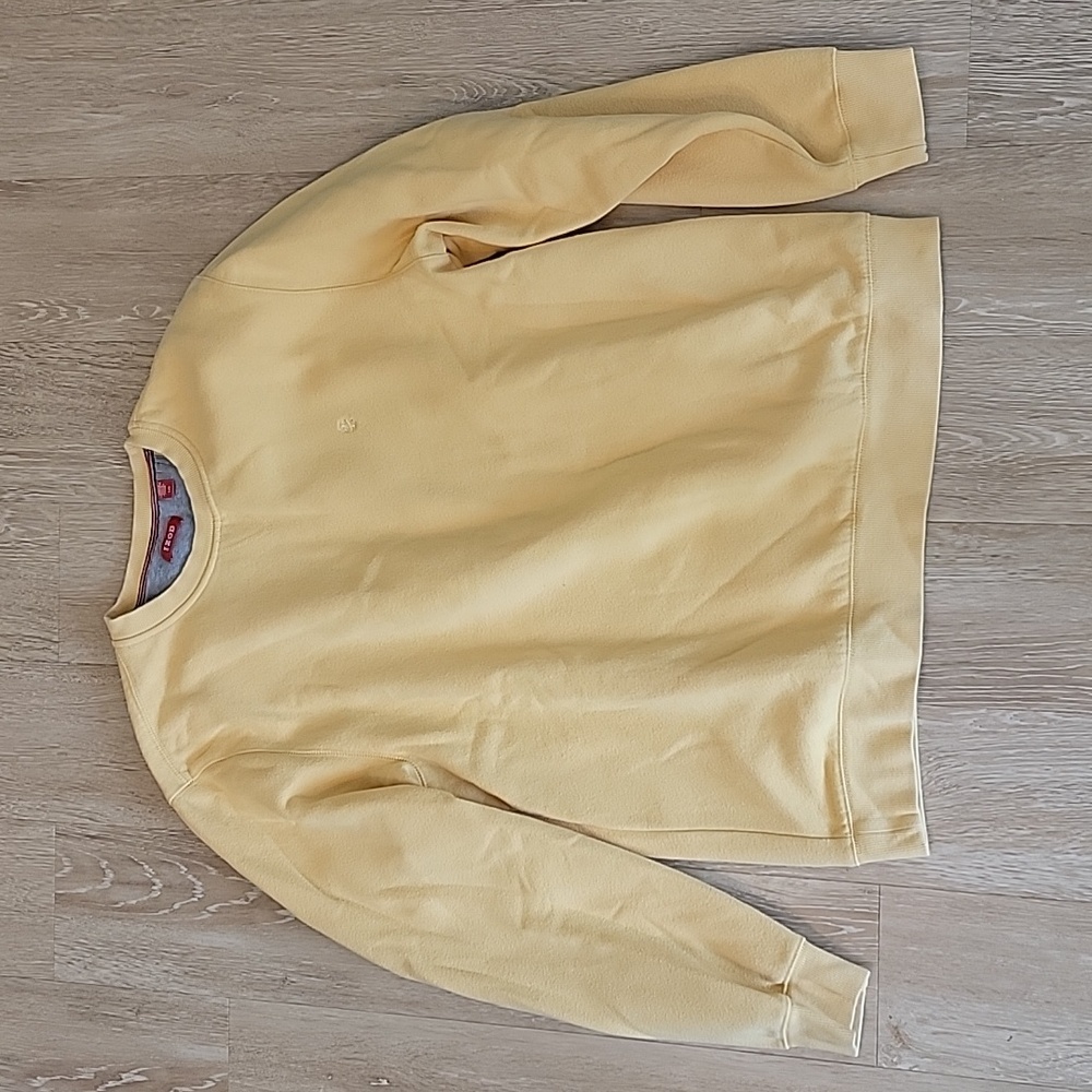 Izod men's crew neck sweatshirt size large